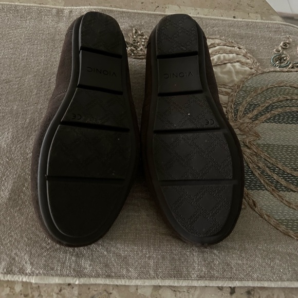 Vionic loafers - Picture 2 of 3